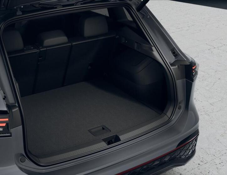 Volkswagen Tiguan 9