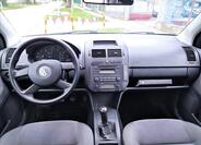Volkswagen Polo 11