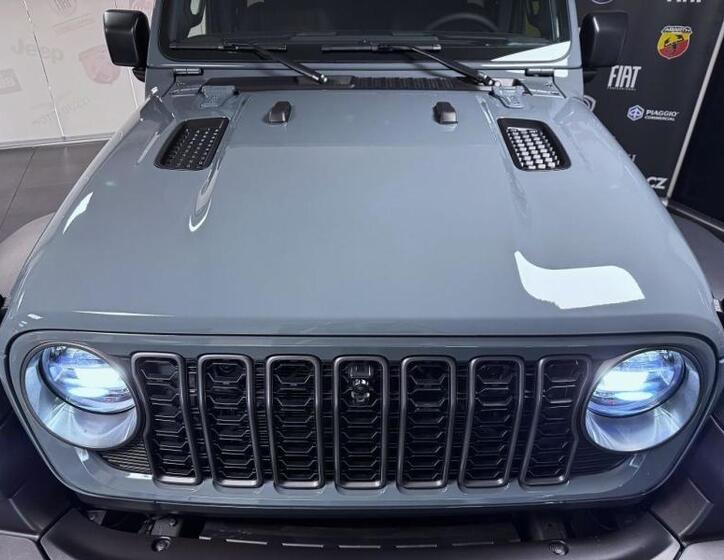 Jeep Wrangler 7