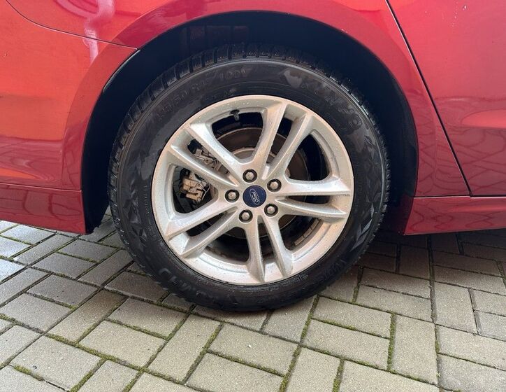 Ford Mondeo 29