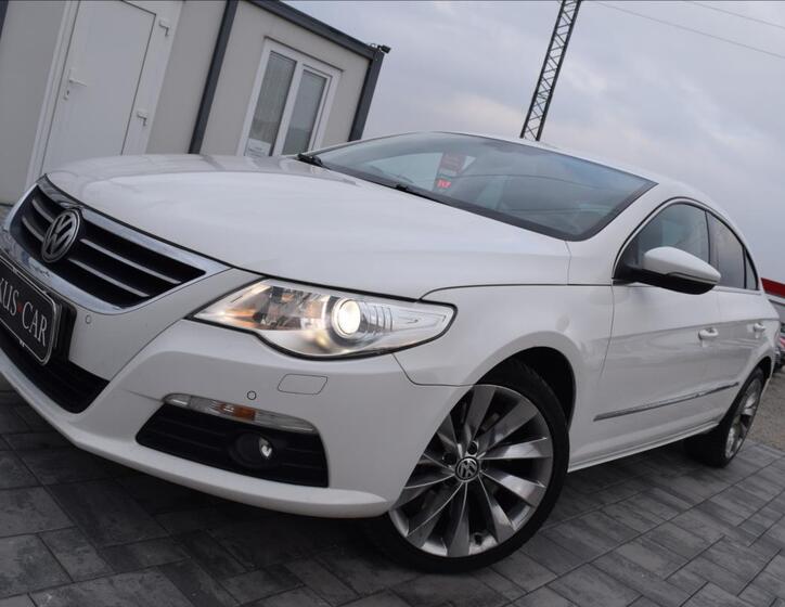Volkswagen Passat 1