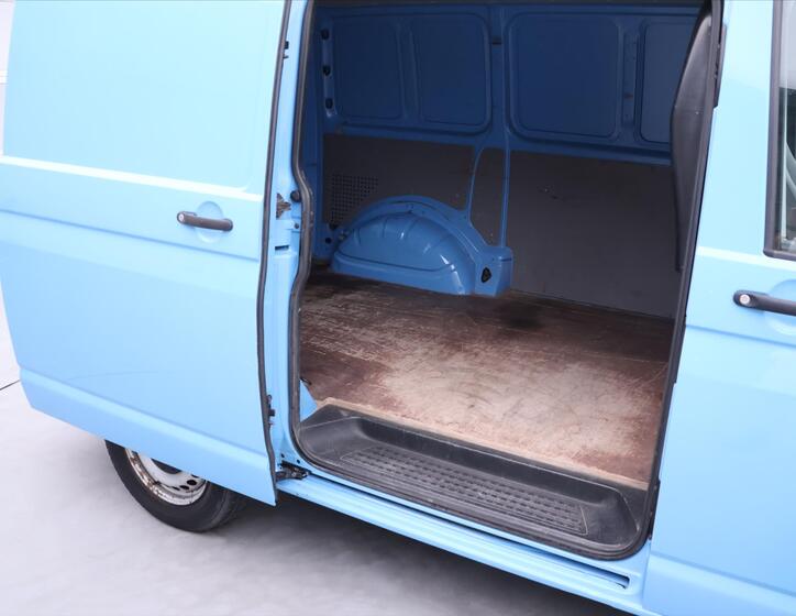 Volkswagen Transporter 15