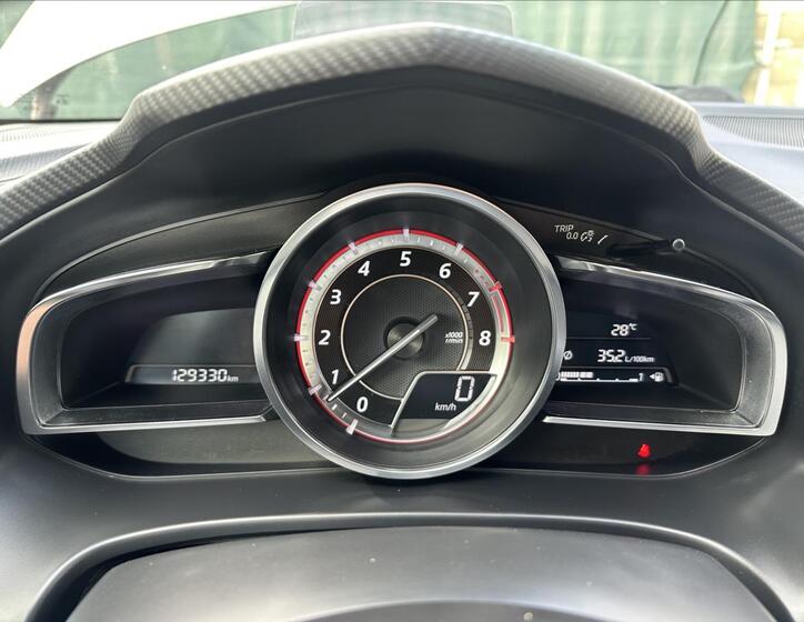 Mazda 3 15
