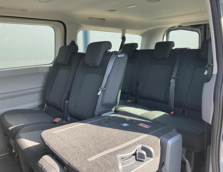 Volkswagen Transporter 11