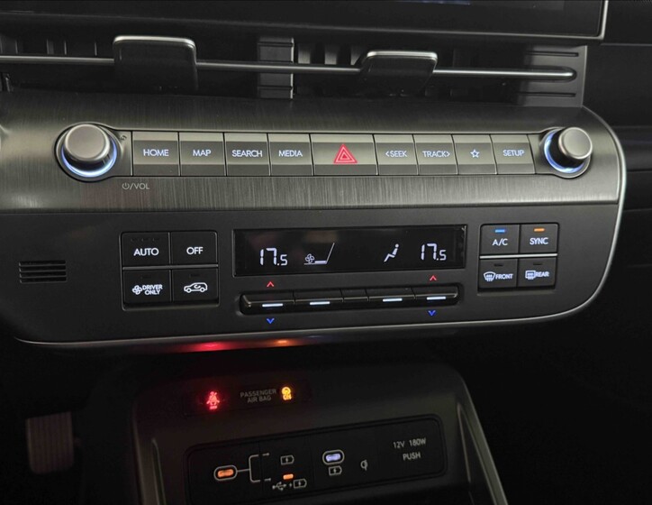 Hyundai Kona 12