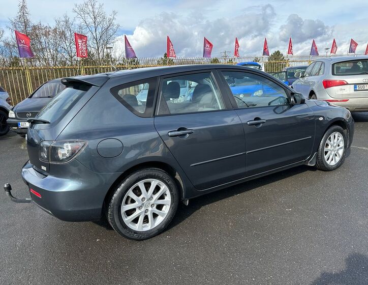 Mazda 3 5