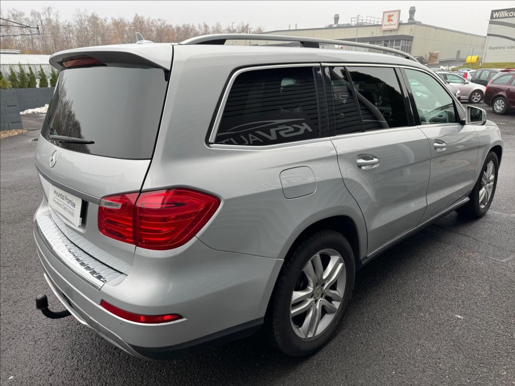 Mercedes-Benz GL