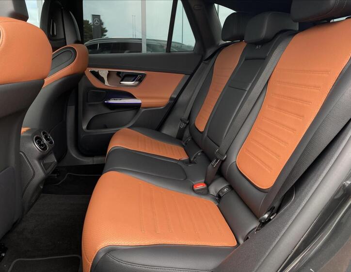 Mercedes-Benz GLC 11