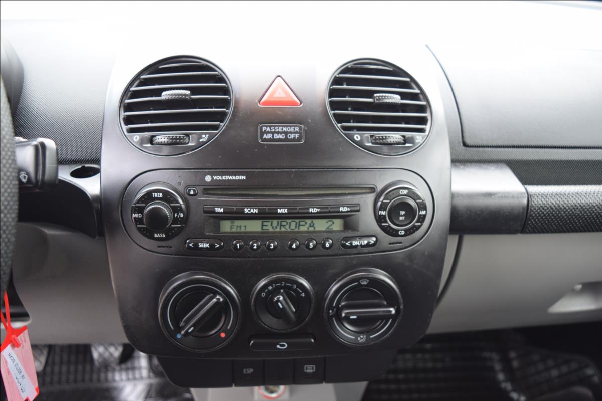 Volkswagen New Beetle