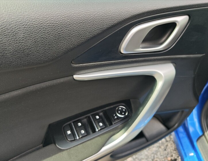 KIA Ceed 10