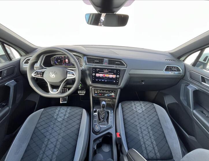 Volkswagen Tiguan 5