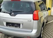 Peugeot 5008 10