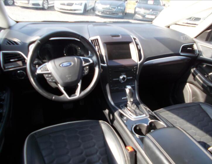 Ford S-MAX 19