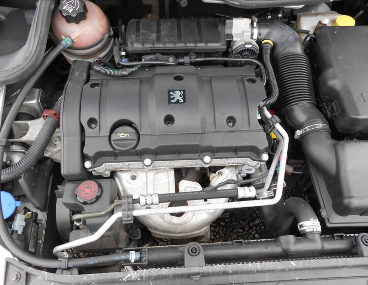 Peugeot 206 12
