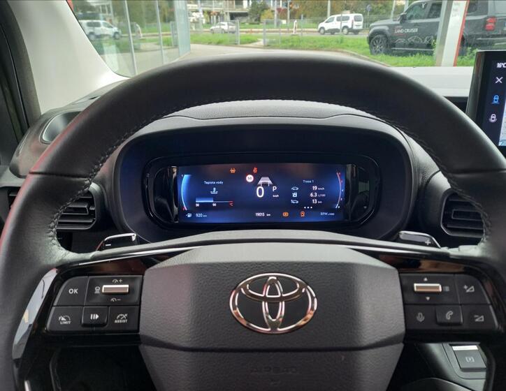 Toyota ProAce City Verso 15