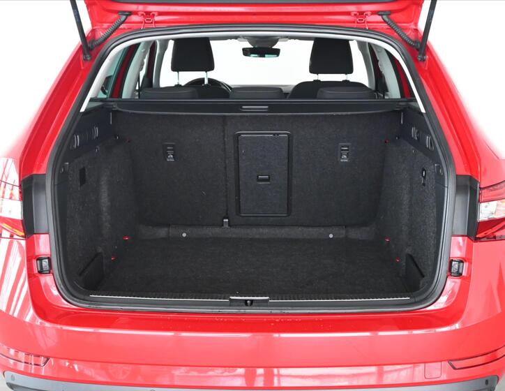 Škoda Superb 6