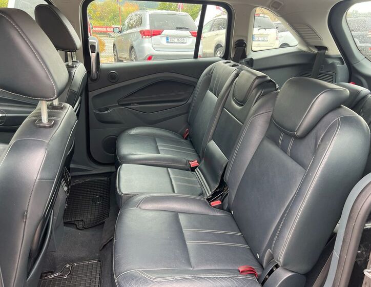 Ford C-MAX 7