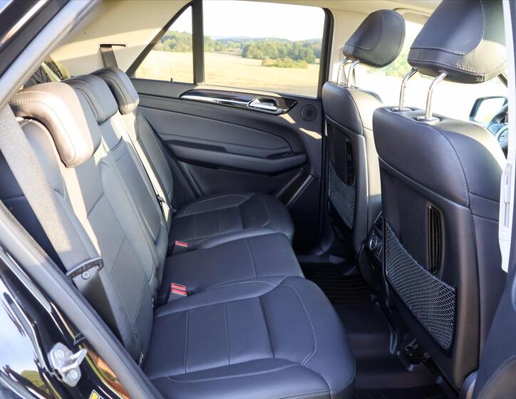 Mercedes-Benz GLE 15