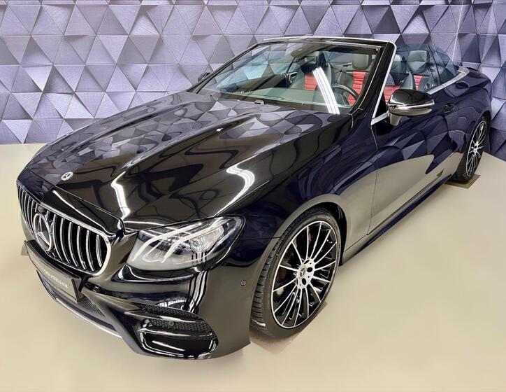 Mercedes-Benz Třídy E 1