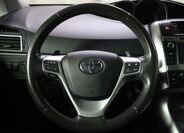 Toyota Verso 17