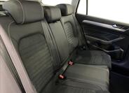 Volkswagen Passat 8