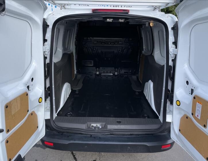 Ford Transit Connect 19