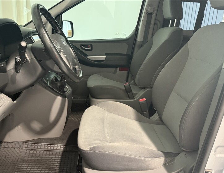 Hyundai H 1 7