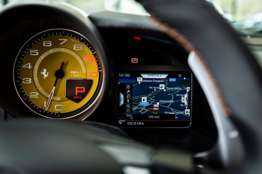 Ferrari 812