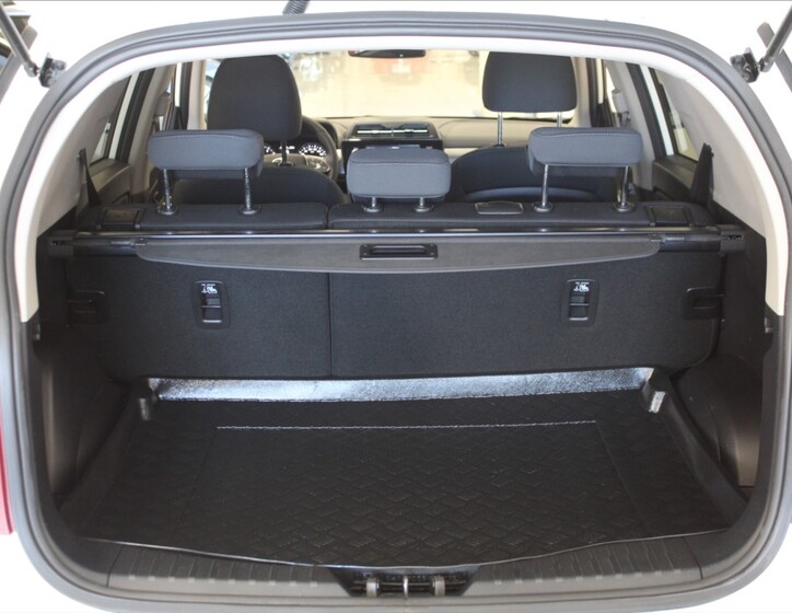 SsangYong Tivoli 21