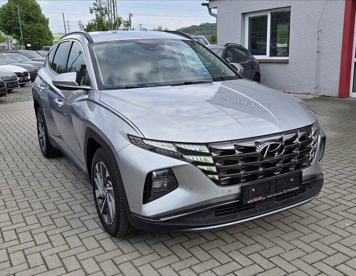 Hyundai Tucson 4