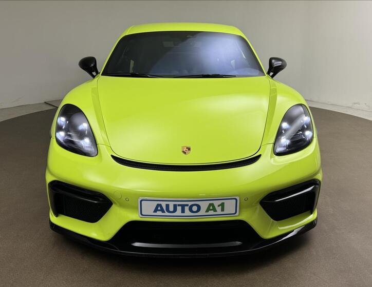 Porsche Cayman 41