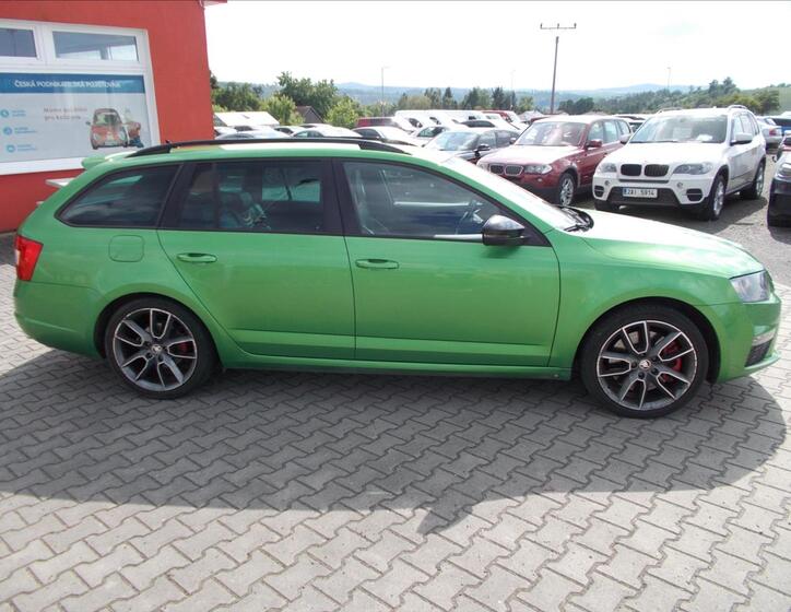 Škoda Octavia 9