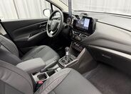 Suzuki S-Cross 10