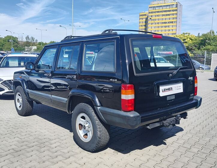 Jeep Cherokee 7