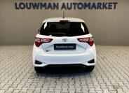 Toyota Yaris 13
