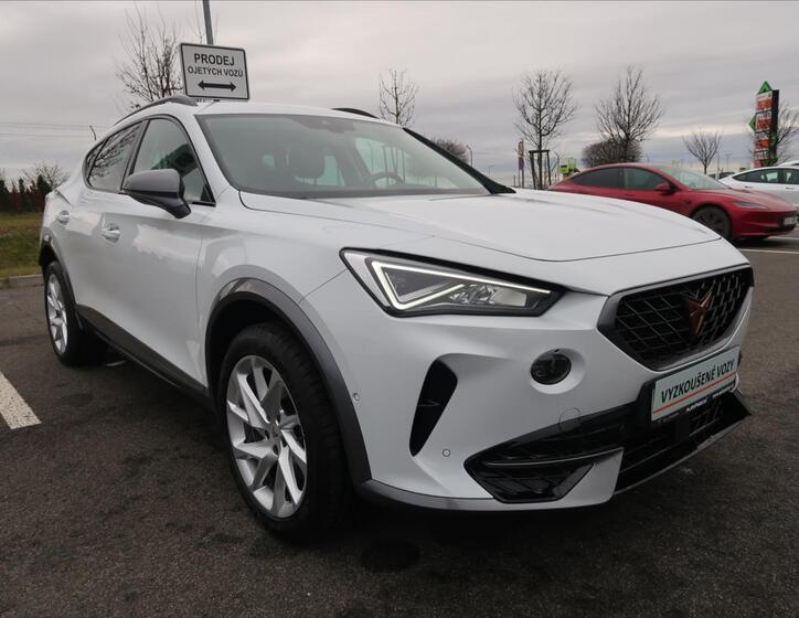 Cupra Formentor 3