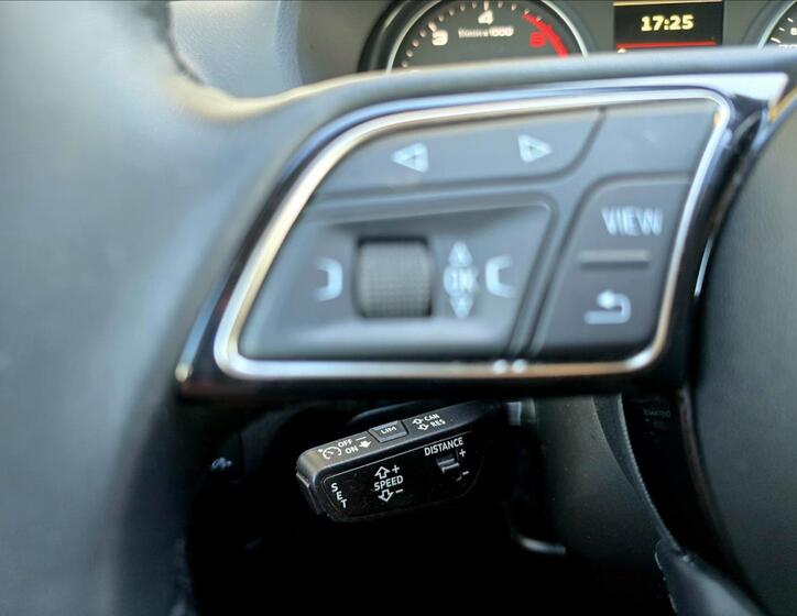 Audi Q2 22