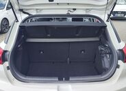 Hyundai i20 10