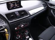 Audi Q3 24