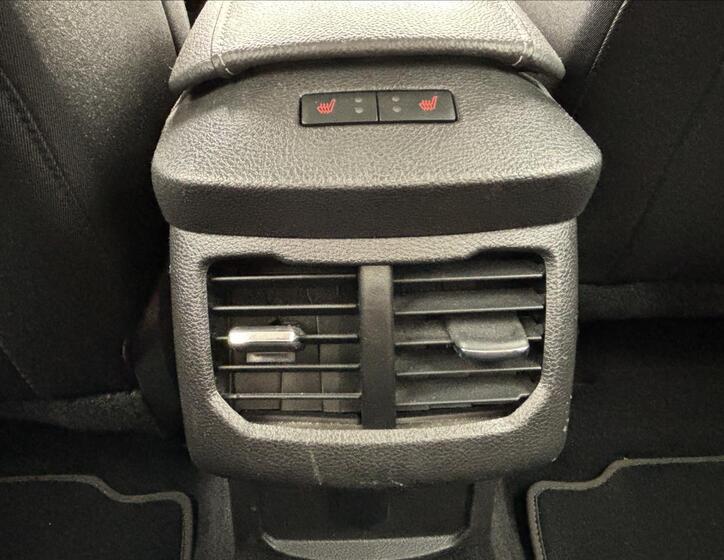 Ford Mondeo 17