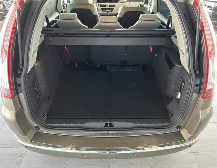 Citroën Grand C4 Picasso 24