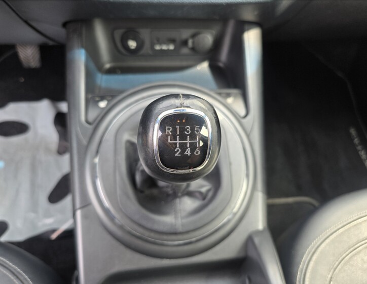 KIA Sportage 23