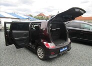 Daihatsu Materia 28