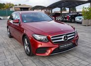Mercedes-Benz Třídy E 8