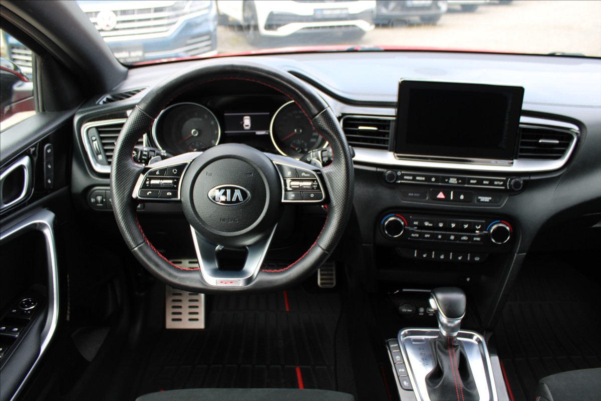 KIA ProCeed