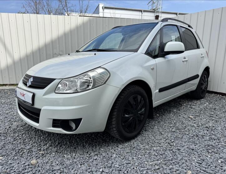 Suzuki SX4 3