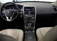 Volvo XC60 8