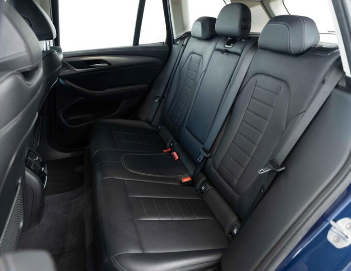 BMW X3 21