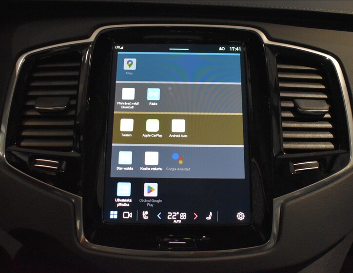 Volvo XC90 21