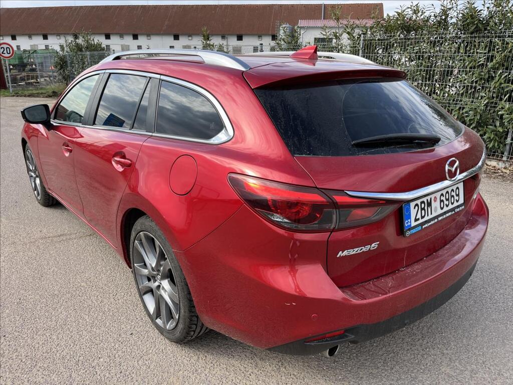 Mazda 6 8